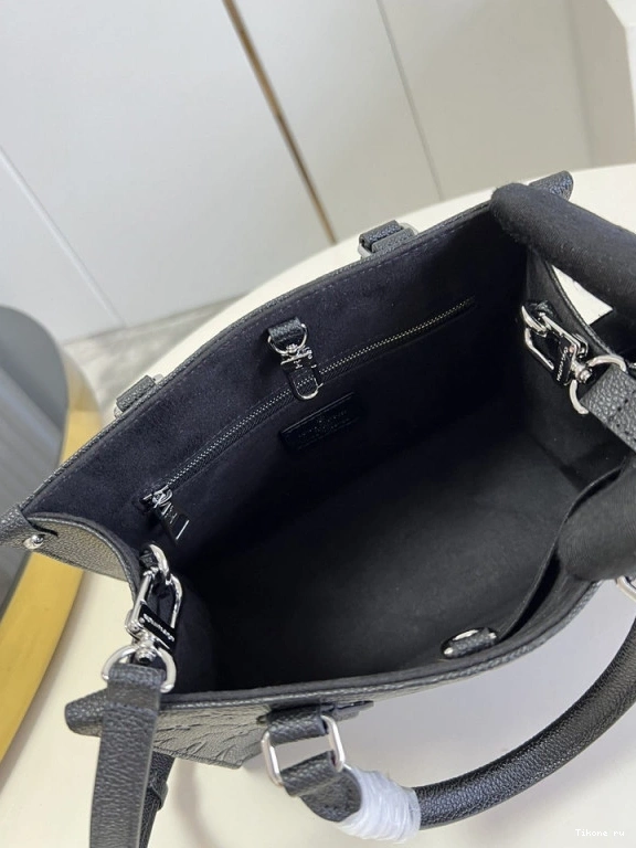 Cheap VUITTON PM ONTHEGO LOUIS 0717